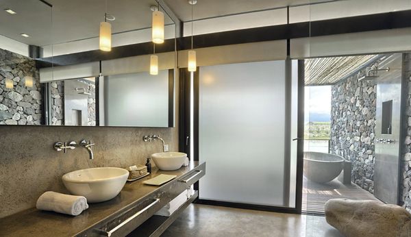 The Vines Resort & Spa interior