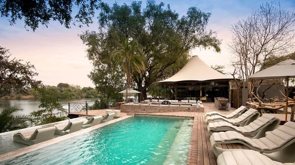 Thorntree River Lodge interior