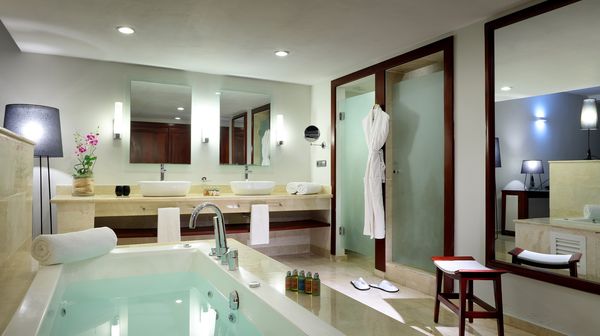 TRS Turquesa Hotel interior