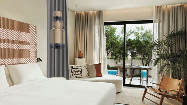 W Costa Navarino interior