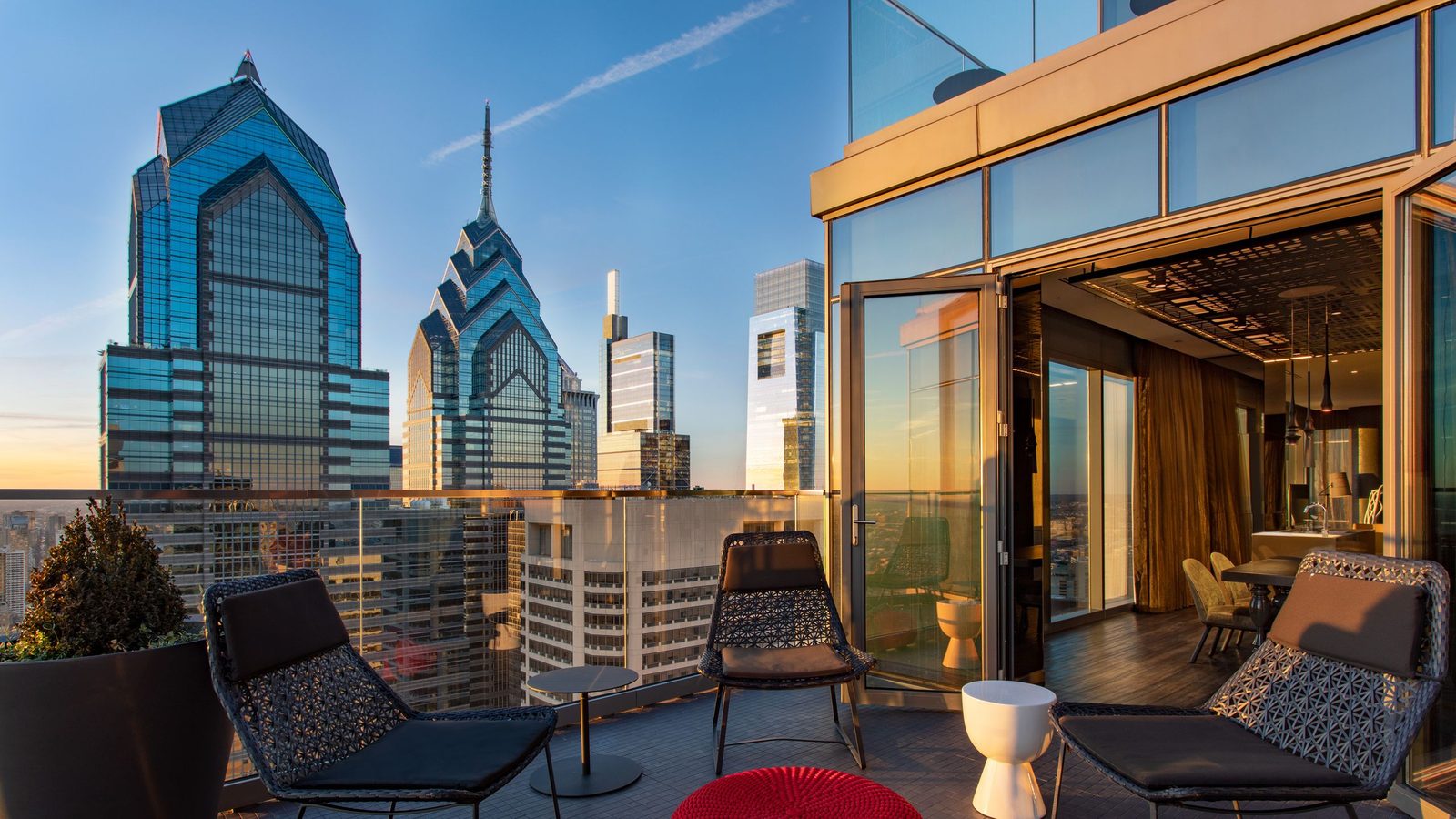 W Philadelphia exterior view