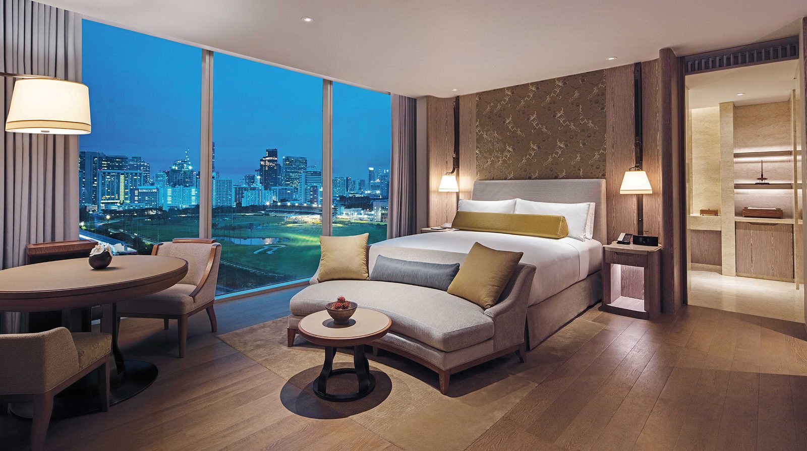 Waldorf Astoria Bangkok exterior view
