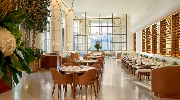 Waldorf Astoria Beverly Hills interior
