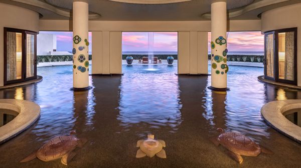 Waldorf Astoria Los Cabos Pedregal interior