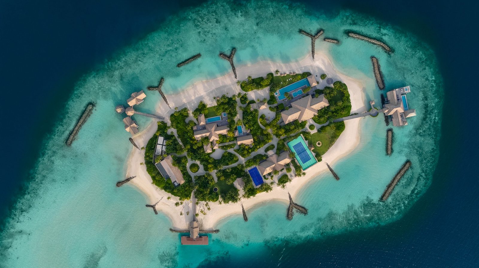 Waldorf Astoria Maldives Ithaafushi exterior view