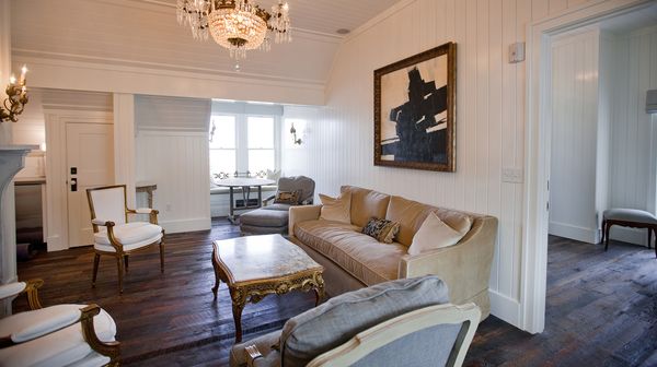 Washington School House Hotel interior