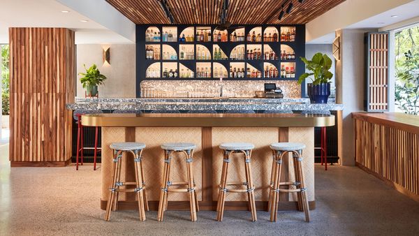 Wayfinder Waikiki interior