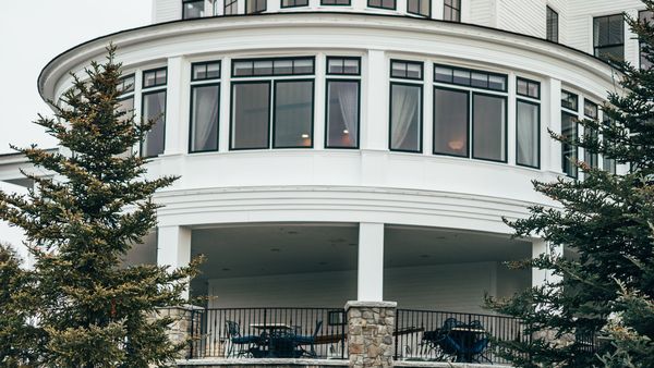 Wentworth by the Sea interior