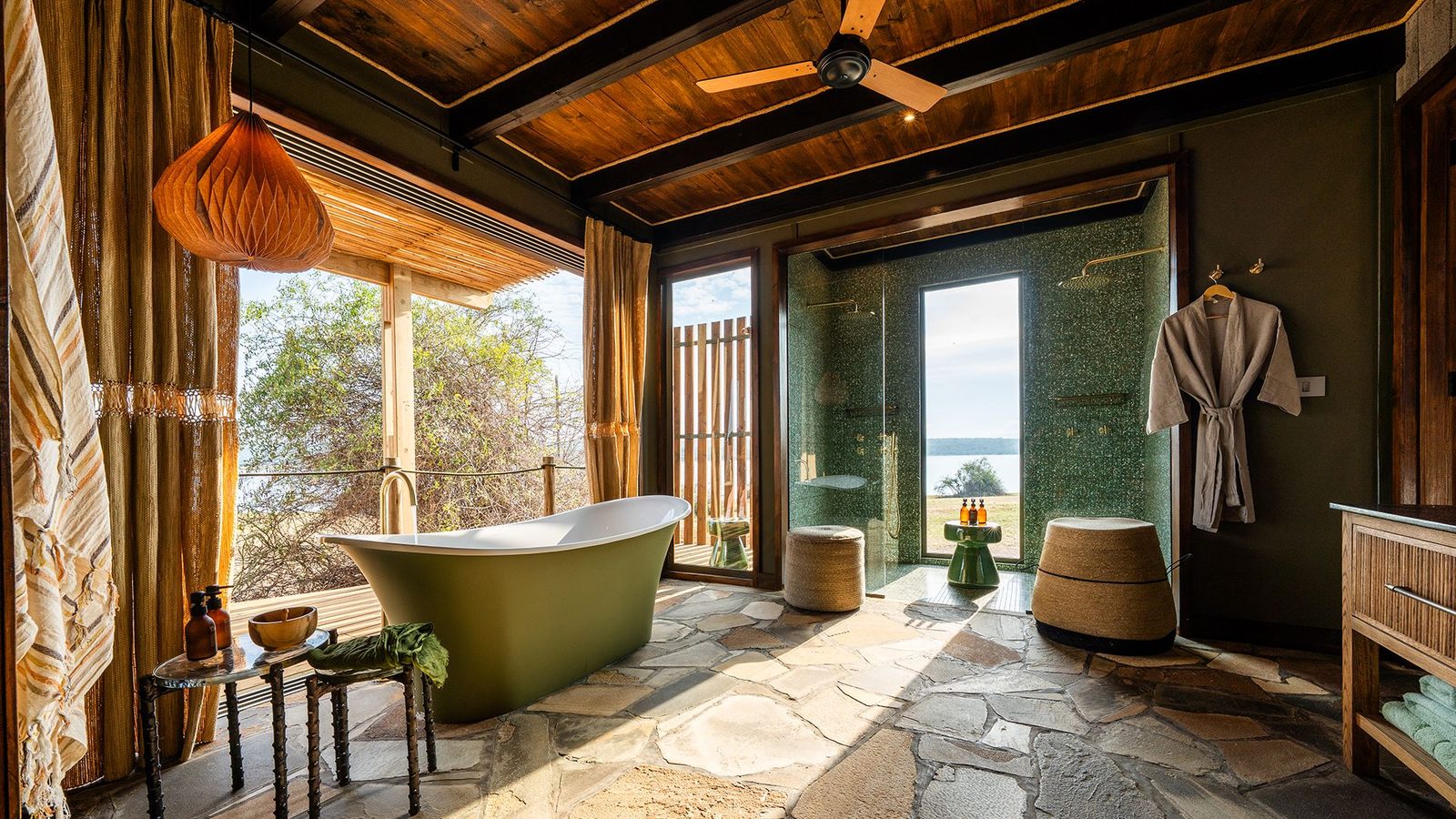 Wilderness Magashi Peninsula interior