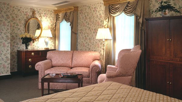 Williamsburg Inn interior