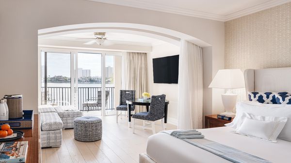 Yacht Club at The Boca Raton interior