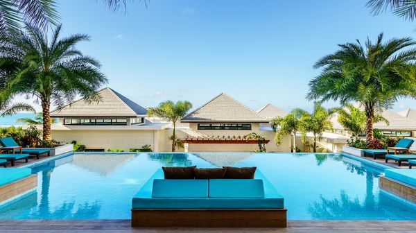 Zemi Beach House, LXR Hotels & Resorts interior