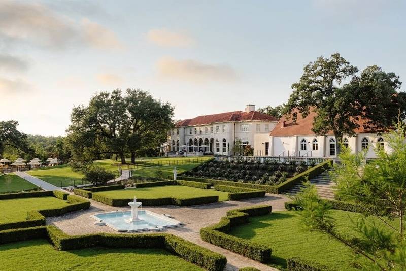 Commodore Perry Estate, Auberge Collection