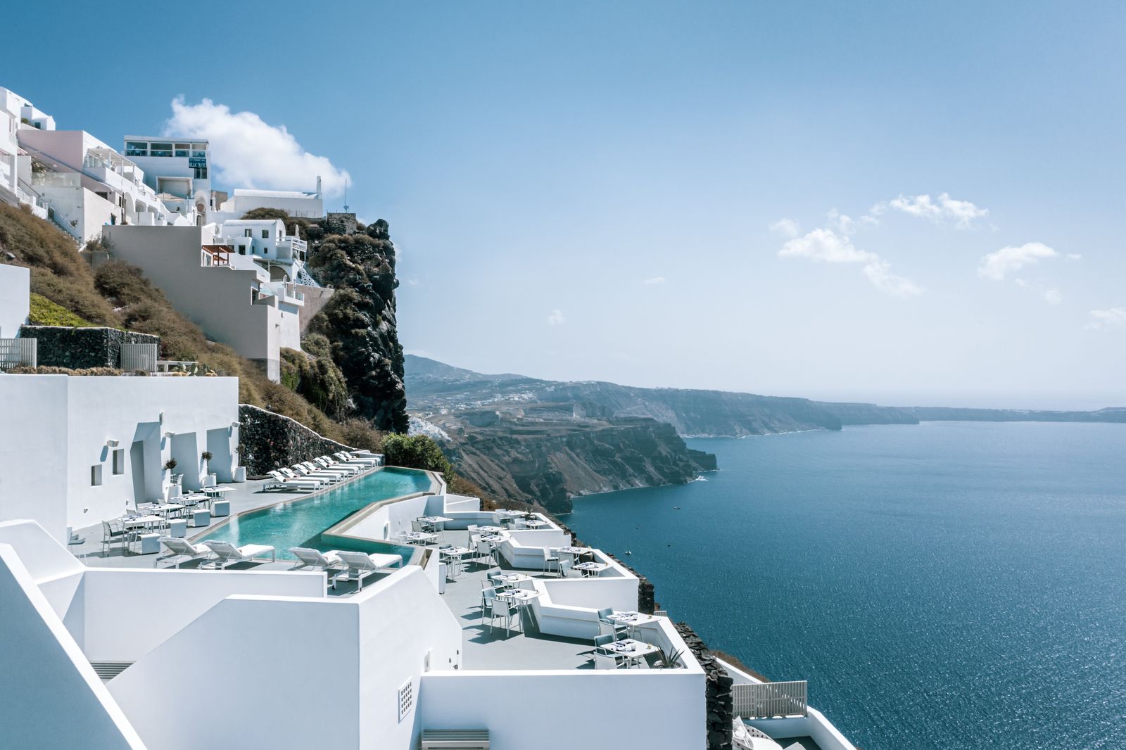 Grace Santorini, Auberge Collection