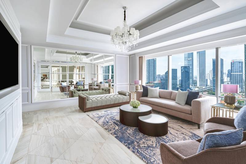 The Ritz-Carlton Jakarta, Mega Kuningan